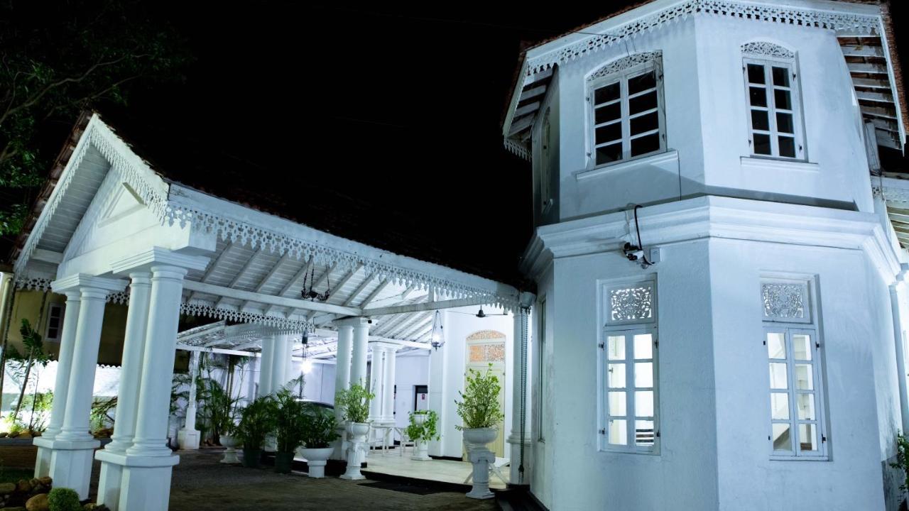 Beverly Villa مافونت لافينيا المظهر الخارجي الصورة