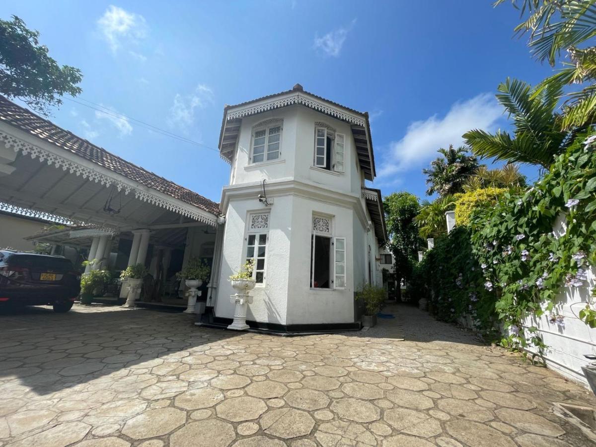 Beverly Villa مافونت لافينيا المظهر الخارجي الصورة